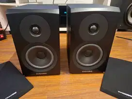 Speaker Bookshelf DYNAUDIO EMIT 10