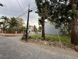 Tanah PREMIUM di Pandega Pogung SHM Pekarangan Ring 1 Kampus UGM Jogja