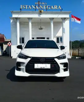 Kilometer 10rb ASLI  |  Toyota All New Agya 1.2 GR Sport CVT