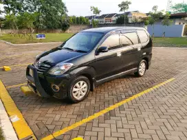 Toyota Avanza 2010 Type S Hitam