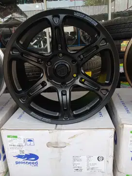 Volk racing TE37XTR ring 18x9 pcd 6x139,7 et 25 ranger H1