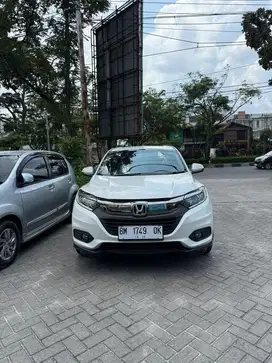 HONDA HR-V S FACELIFT 2020 AUTOMATIC
