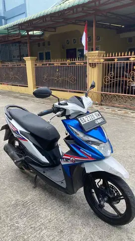Beat 2012 warna biru