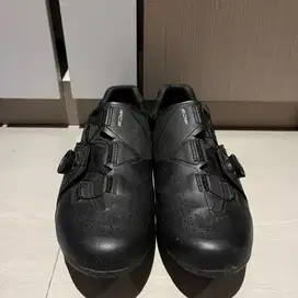 SEPATU SHIMANO RC3 - SIZE 44