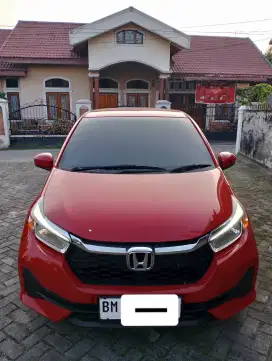 Mobil Brio E MT