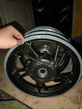 Velg vario 150 original depan blakang masih bagus