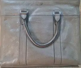 Tas kerja laptop Burberry kulit asli