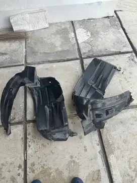 Inner Fender Depan original Honda Mobilio E