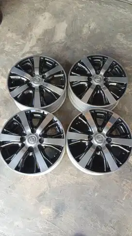 Velg Livina hws