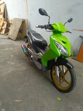 Yamaha nouvo 2002