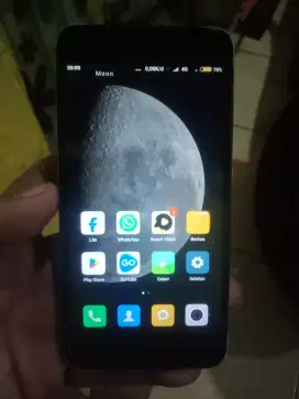 Redmi 5a Ram 2/16gb minus tc retak sentuhan aman batre awet hp only