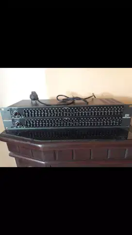 Jual Equalizer dbx 231