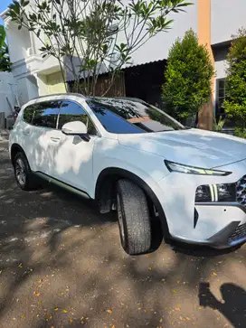 Hyundai Santa Fe 2023 Bensin