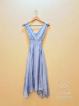 Dress fashion wanita