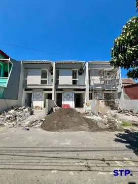 3 unit jejer, Rumah baru minimalis di perumahan Baruk Barat