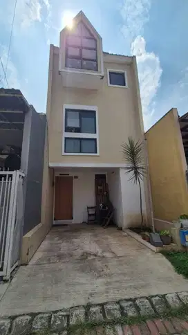 Dijual Rumah di Pandanwangi, Sulfat, Blimbing Malang