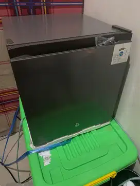 Kulkas Mini/Lemari Es