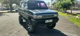 Kijang super 5speed maju ban AT R15