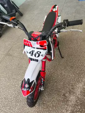 Motor trail anak