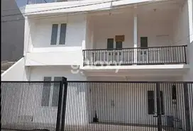 Rumah Darmo Indah Selatan
