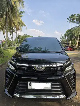Toyota Voxy 2019 Bensin