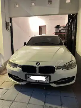 BMW F30 320i N20 2014