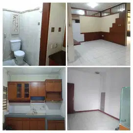 Disewakan rumah siap huni di taman Kopo indah 2 bandung