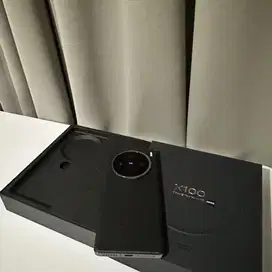 Vivo x100 5G 12/255 Garansi resmi mulus like new
