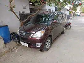 Toyota Avanza 2010 Bensin