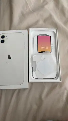 IPHONE 11 64gb Ex IBOX lengkap sama box
