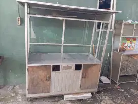 Etalase bekas jual cepat