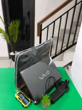 Laptop Design Sony Vaio Core i5 Ram 8/256gb Ssd Dual Vga SiapPakai COD
