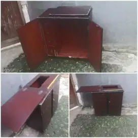 Lemari Serba guna 80x75
Ex mesin Jahit