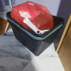 Karyawan/wati untuk laundry kiloan