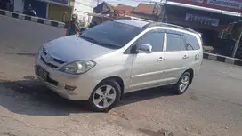 Toyota Kijang Innova 2006 Bensin