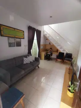 RUMAH FULL PERABOT
