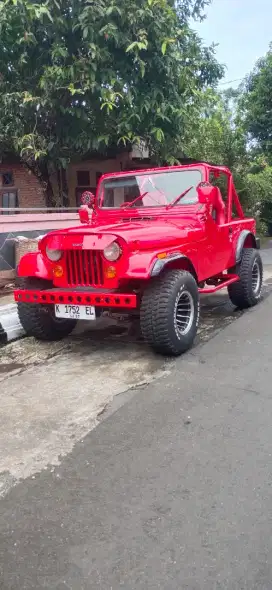 Jual jeep cj7 1980 restorasi..