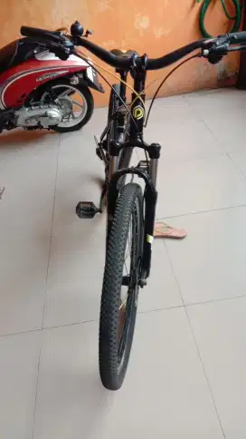 Sepeda Polygon Second
