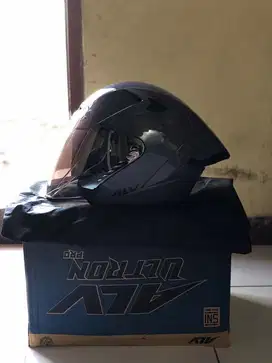 Helm Alv Ultron Pro