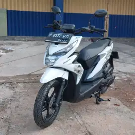Honda bet stret 2017 dp 1juta