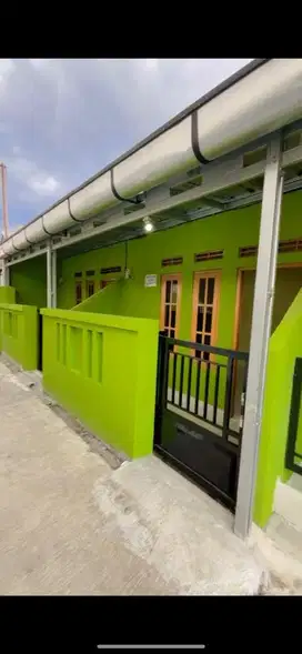 Di jual rumah & ada kontrakan 5 pintu di ciomas