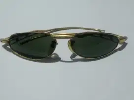 Kaca Mata : Fashion