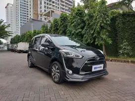 DP MURAH Toyota Sienta 1.5 Q Bensin-AT 2017 Orange CPEWB