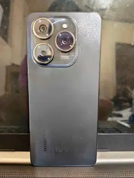 Dijual cepat/BU techno spark 20 pro ram 8+8/256 batangan