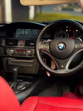 BMW 325i 2011 Bensin