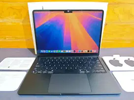 MacBook Air M3 2024 iBox Apple M3 Chip RAM 8GB SSD 256GB Garansi ON
