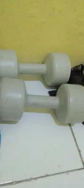 Dumbell ukuran 5kg