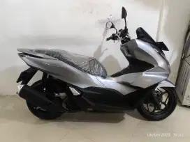 PCX160 CBS 2024 AD wonogiri like new