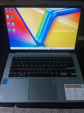 Asus vivobook 14 E1404G