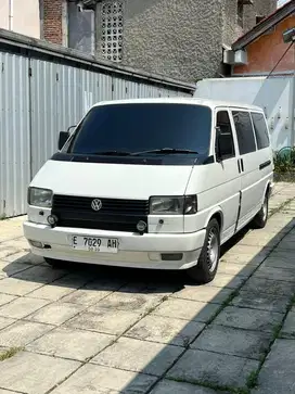 Volkswagen Caravelle Ktt